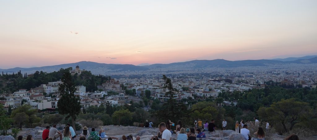 Vue sur Athènes depuis la colline de l'Aréopage