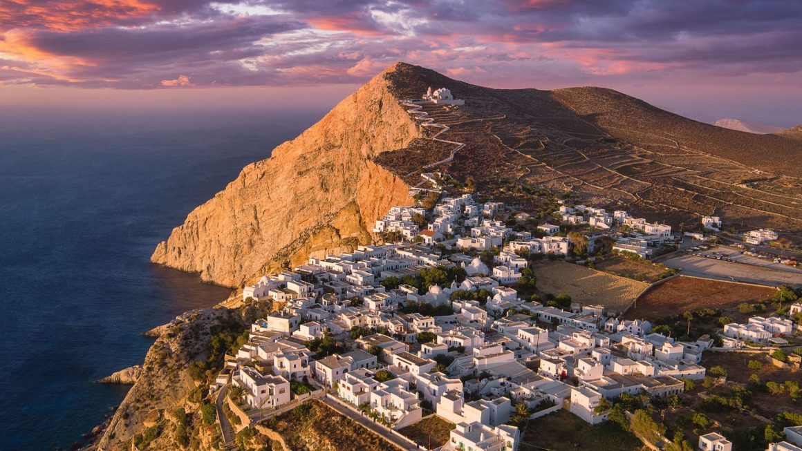La Chora de Folegandros, l'un des plus beaux villages de grèce.