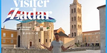 Visiter Zadar : vue panoramique de la vieille ville au bord de la mer Adriatique