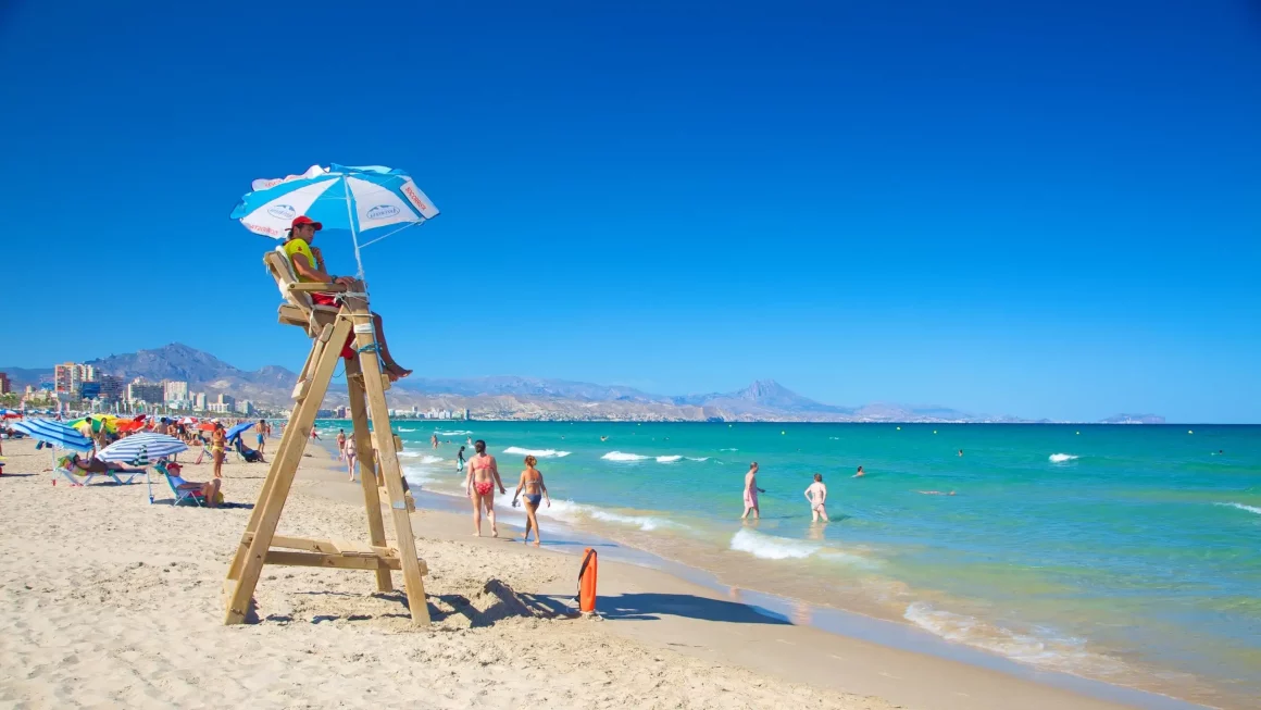 plage San Juan
