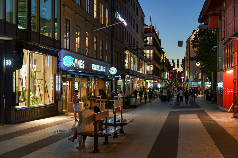 Drottninggatan rue commerçante de Stockholm 