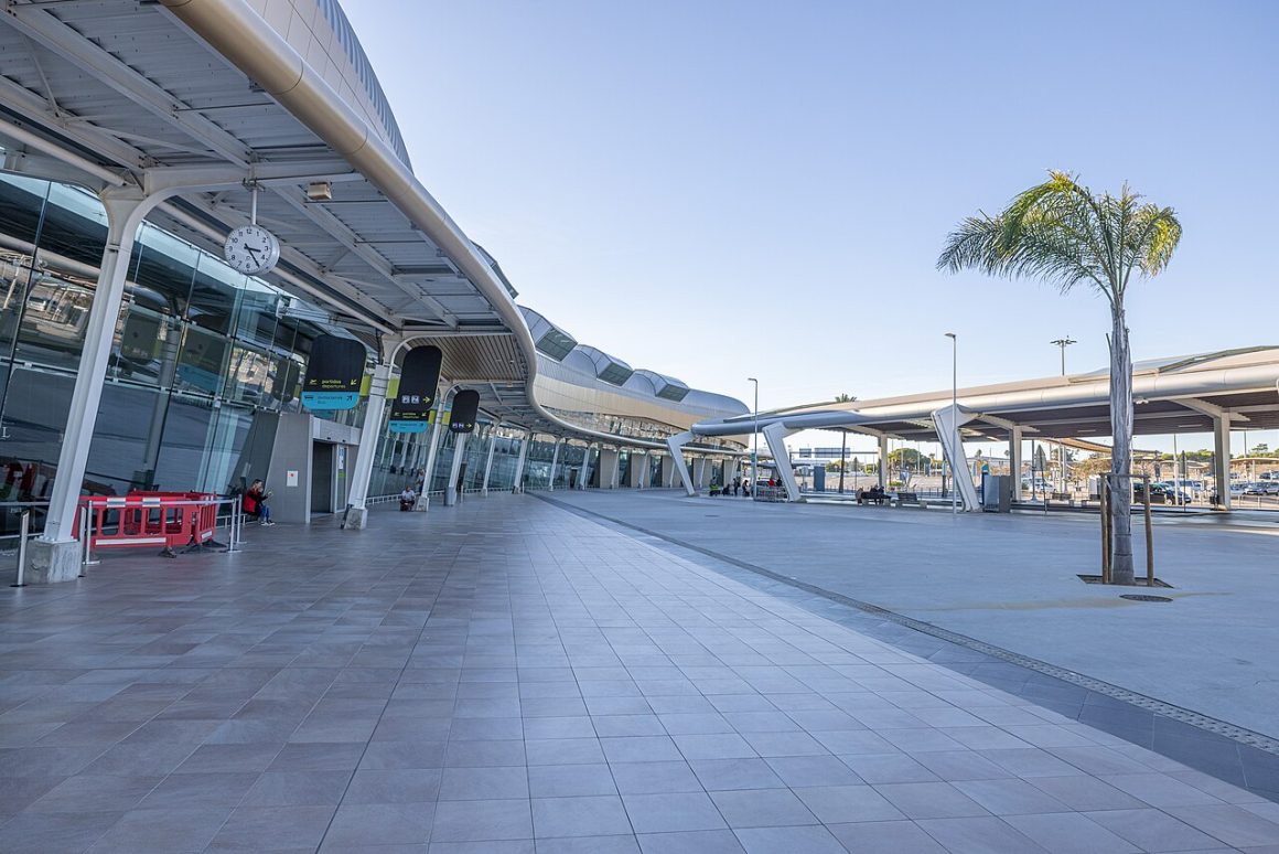 Aéroport de Faro en Algarve, porte d'entrée principale du sud du Portugal